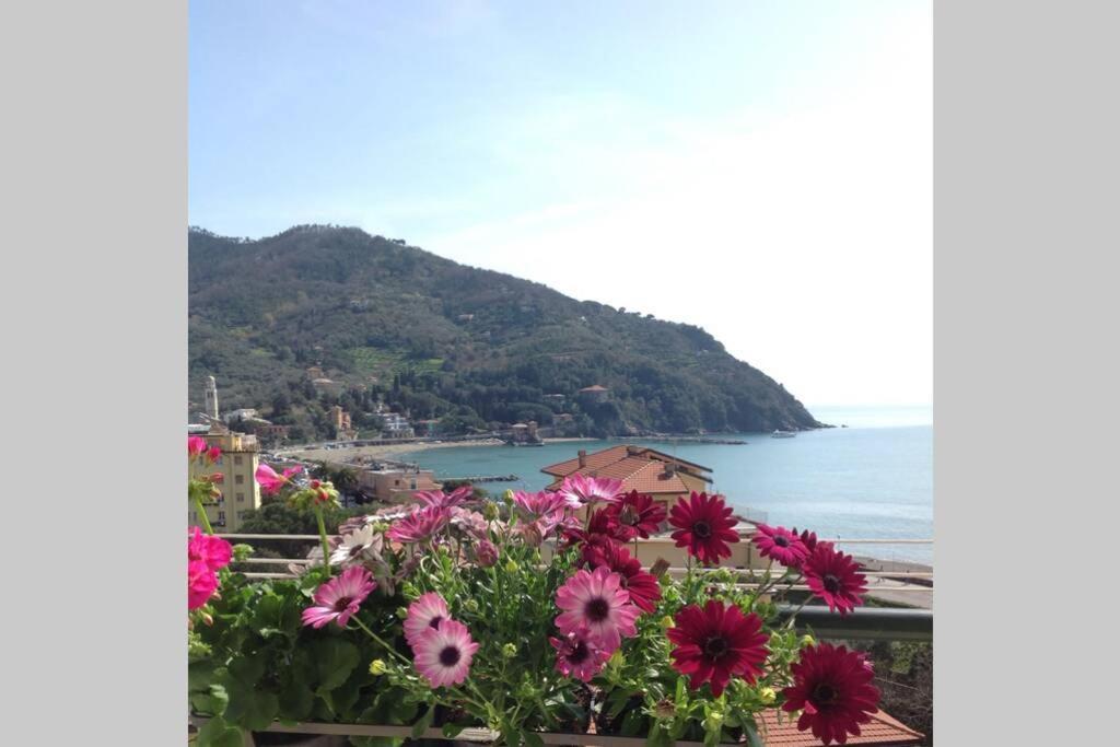 Splendido Appartamento Vista Mare Леванто Экстерьер фото